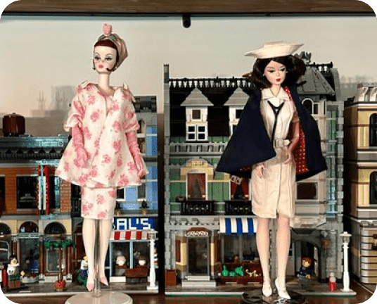 Retro Barbies linking to eBay article about vintage toy sellers